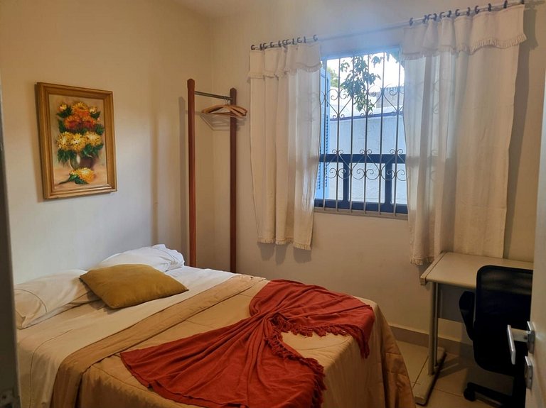 Família Costa-Casinha Jardim das Palmeiras